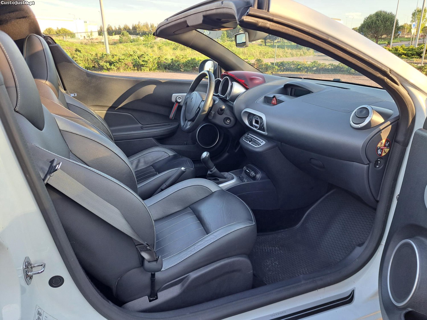 Renault Wind 1.2 Turbo — fotografia 2