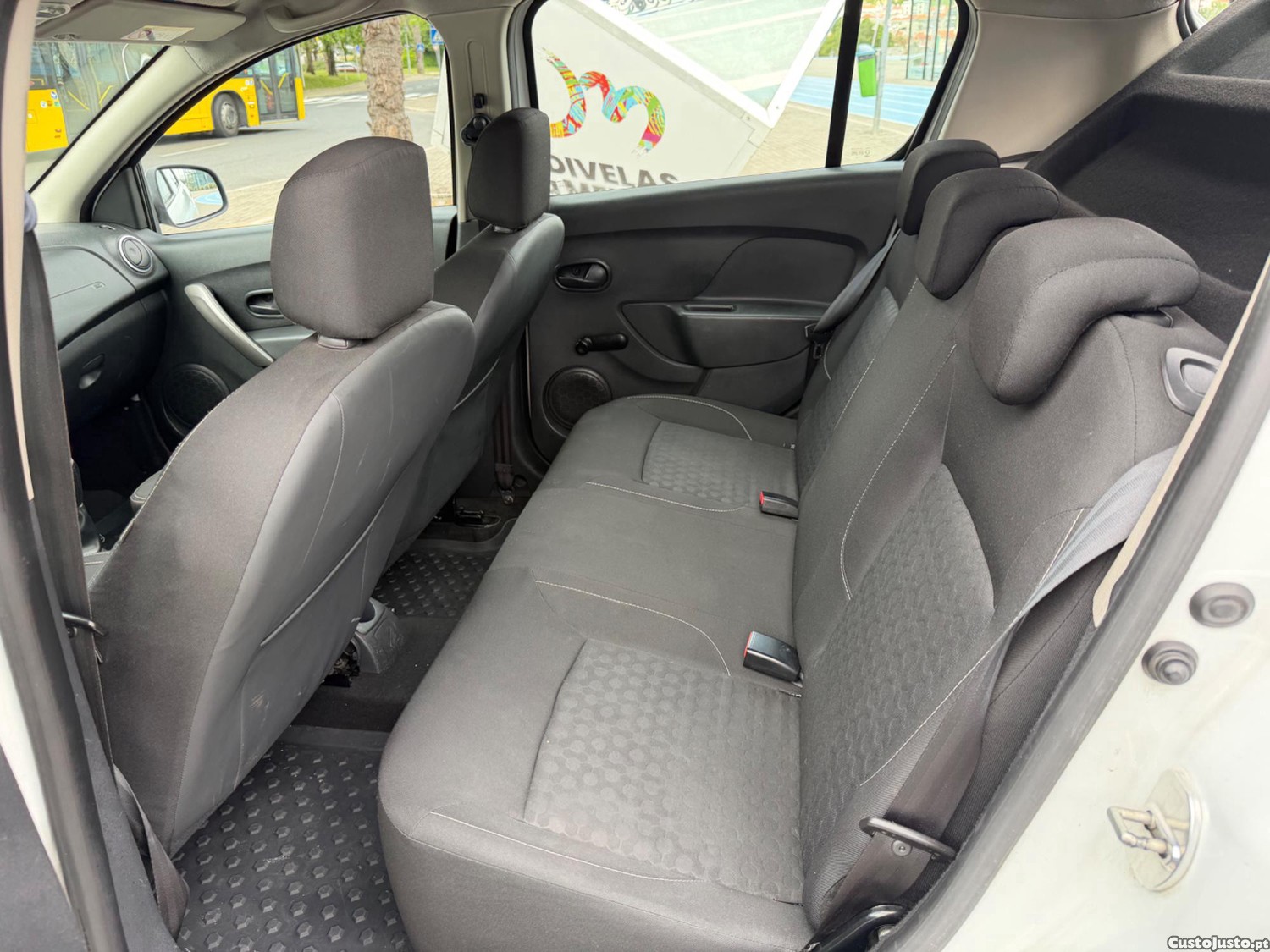 Dacia Sandero 1.2 16V CONFORT BI-FUEL — fotografia 12