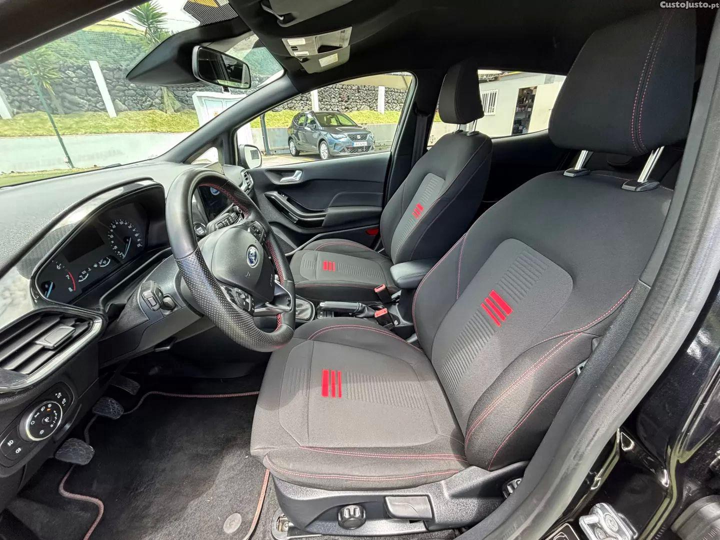 Ford Fiesta 1.0 ecoboost st-line — fotografia 6