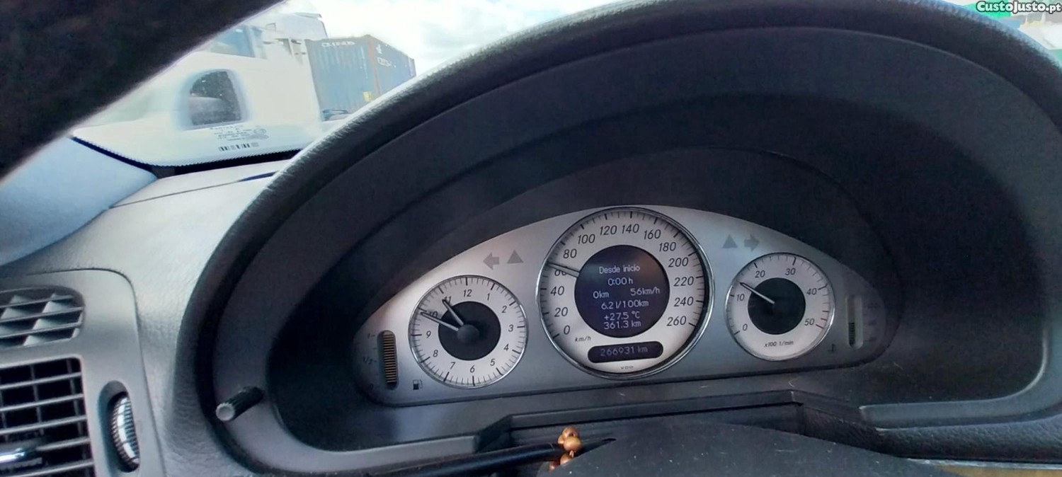 Mercedes-Benz E 220 (211206) CDI Avantgarde — fotografia 5