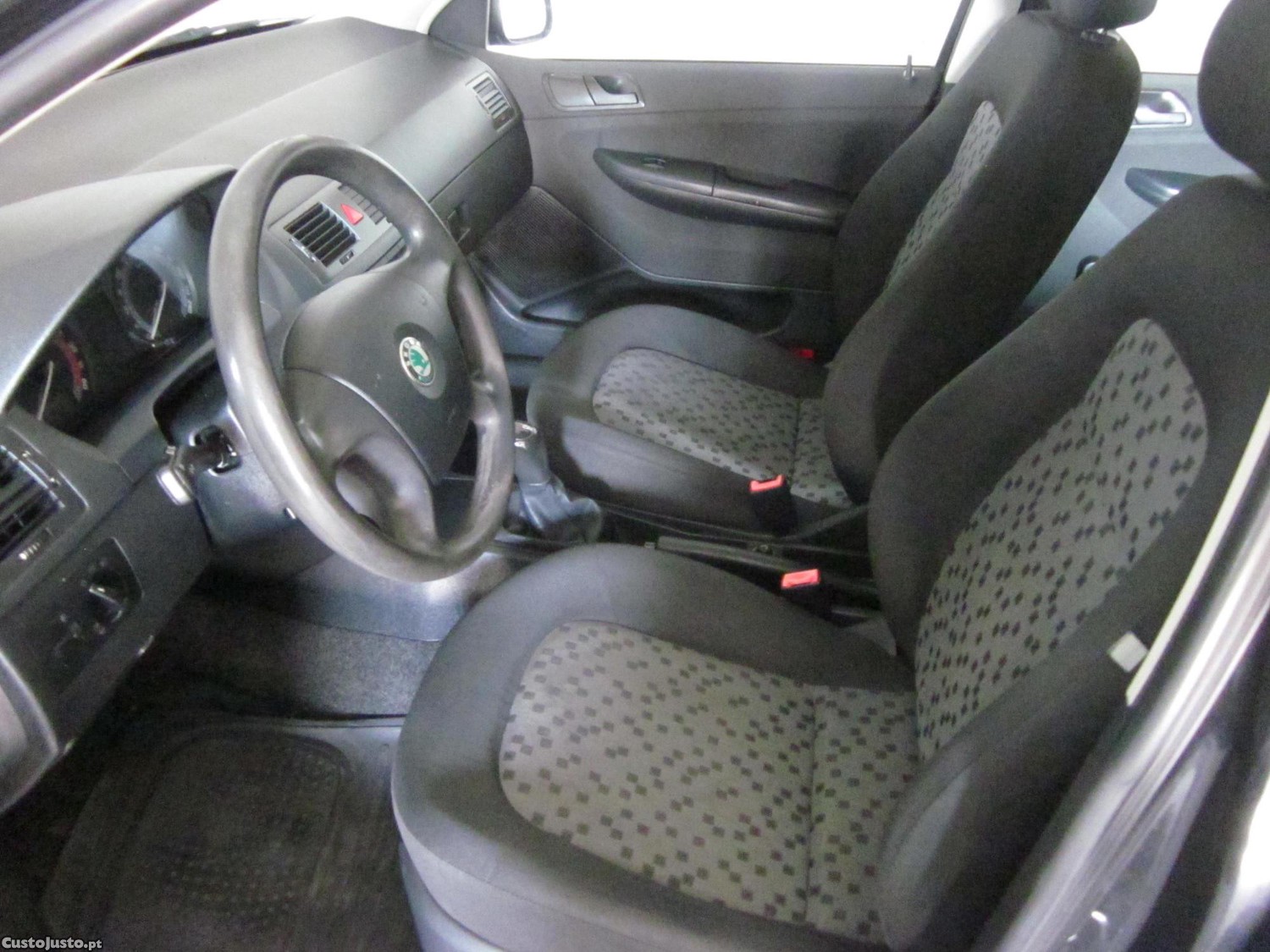 Skoda Fabia (6Y) — fotografia 4