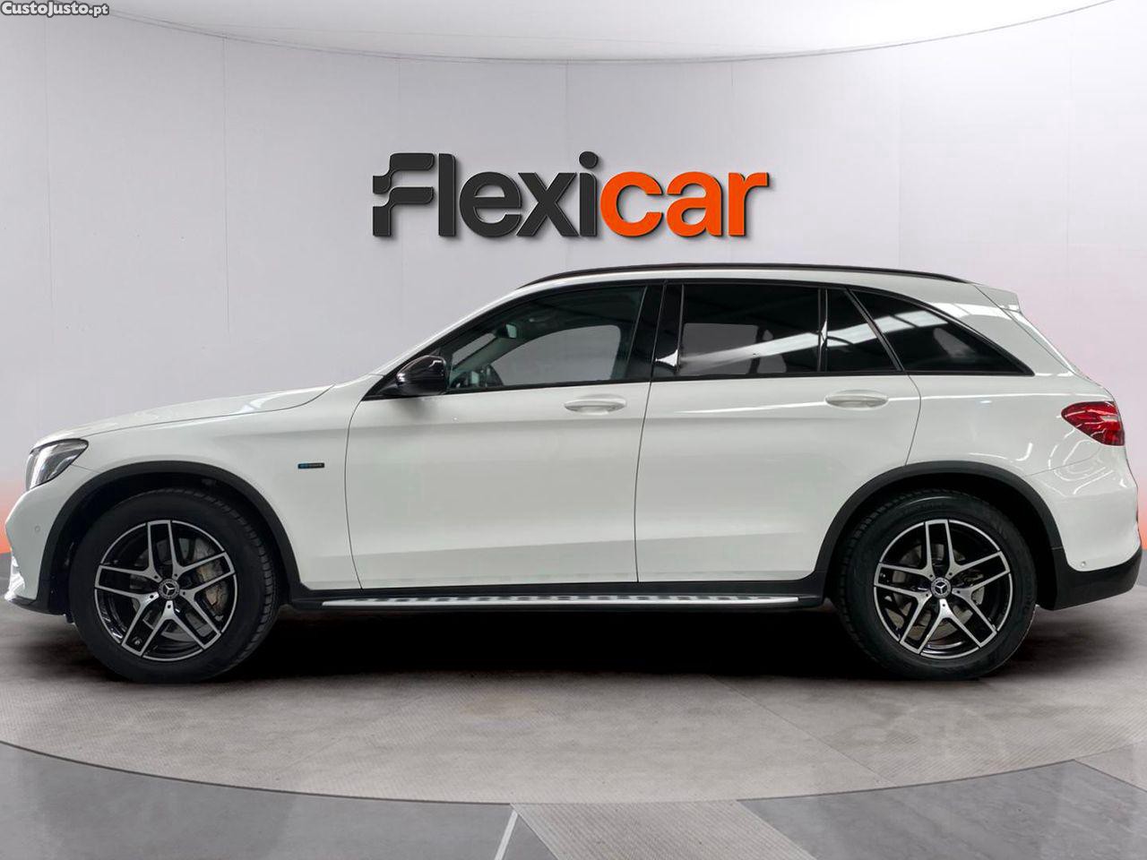 Mercedes-Benz GLC 350 e AMG Line 4-Matic — fotografia 21