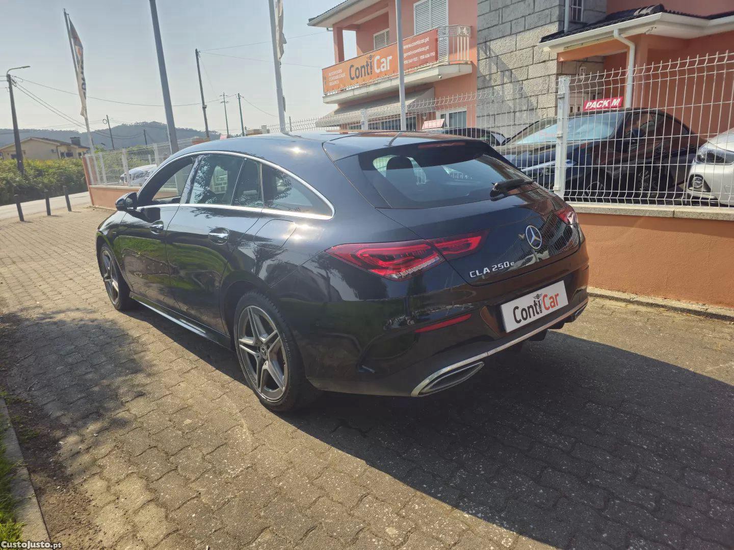 Mercedes-Benz CLA 250 E shooting brake amg line — fotografia 11