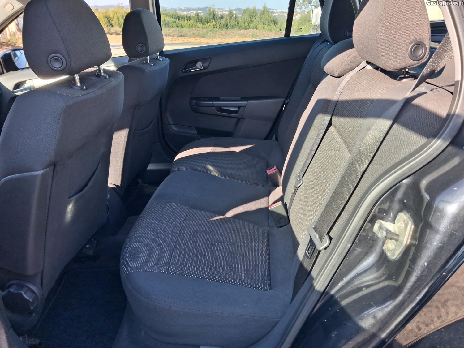 Opel Astra 1.7 DTI COMO novo — fotografia 3