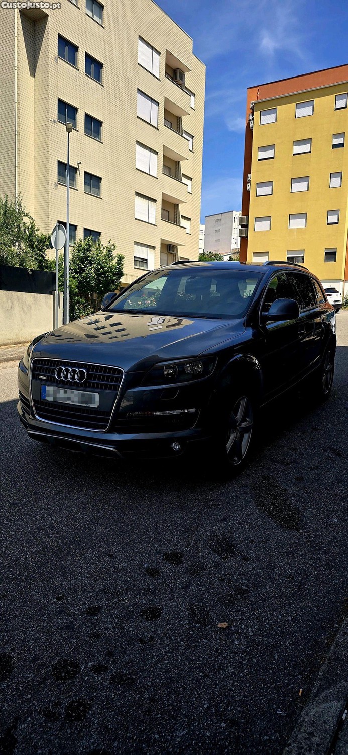 Audi Q7 S"Line — fotografia 10