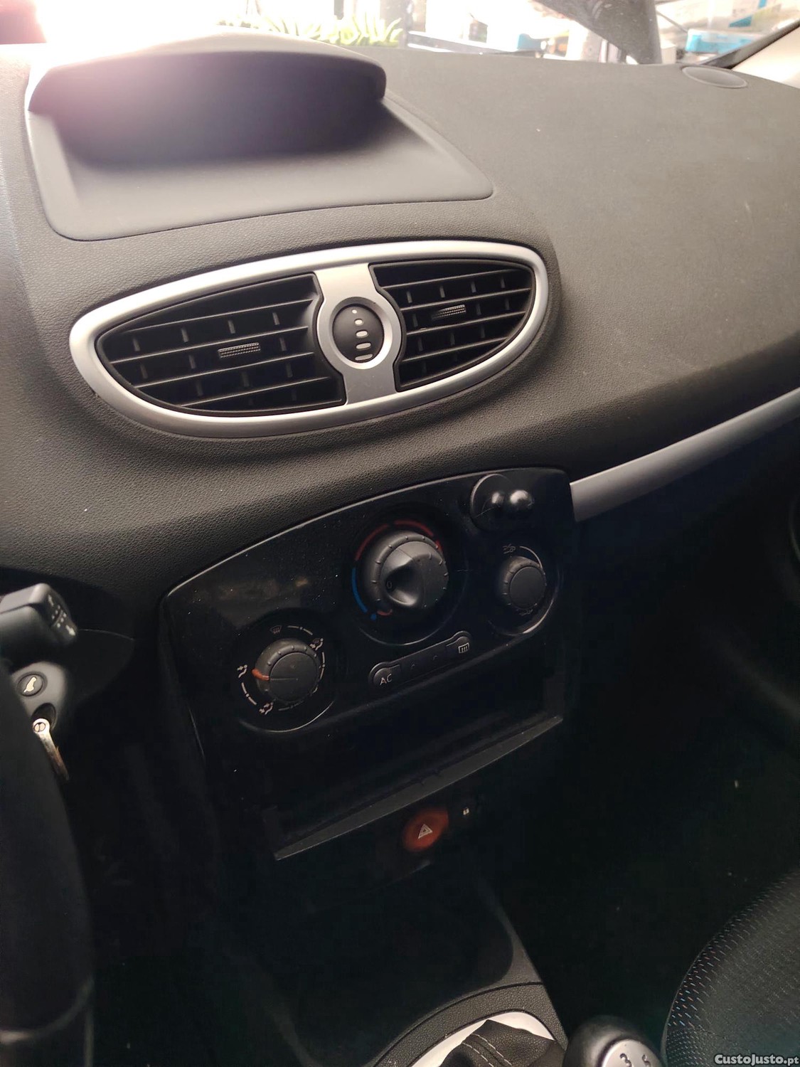 Renault Clio 3 — fotografia 11