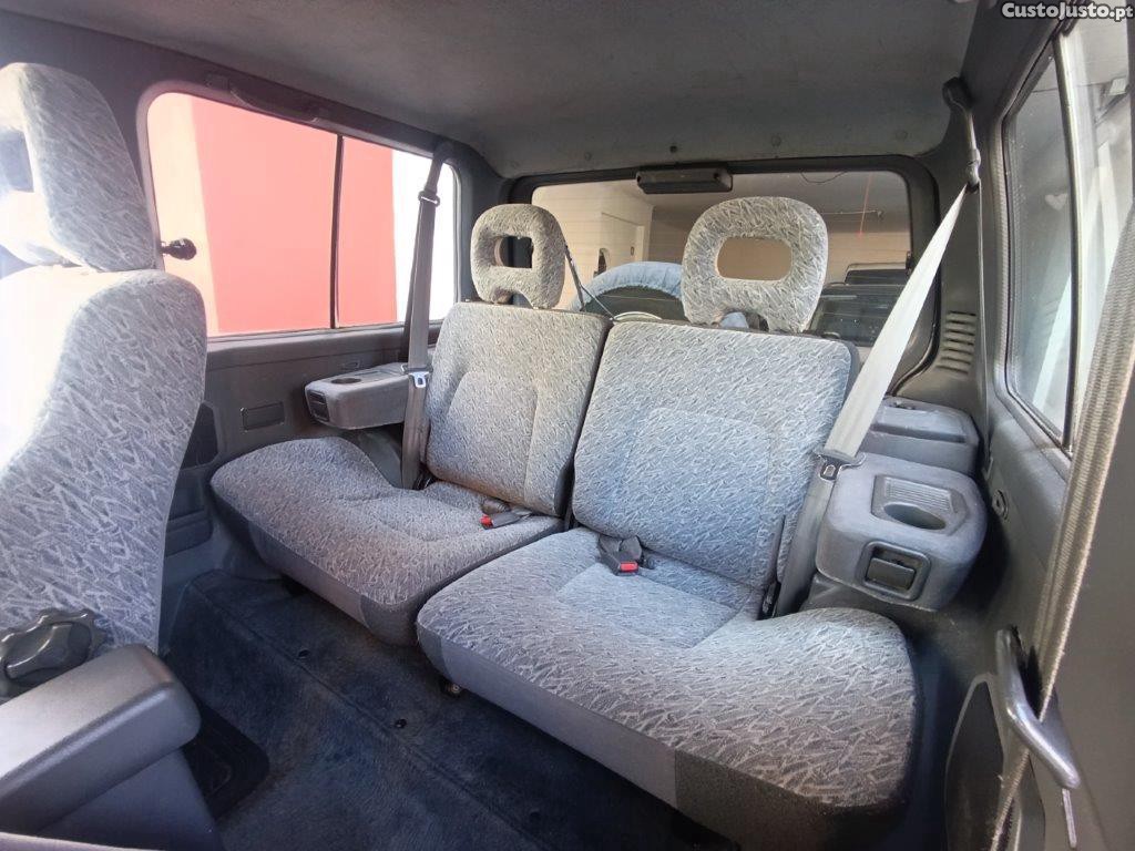 Mitsubishi Pajero 2.8 TDI Abas Largas Nacional — fotografia 3