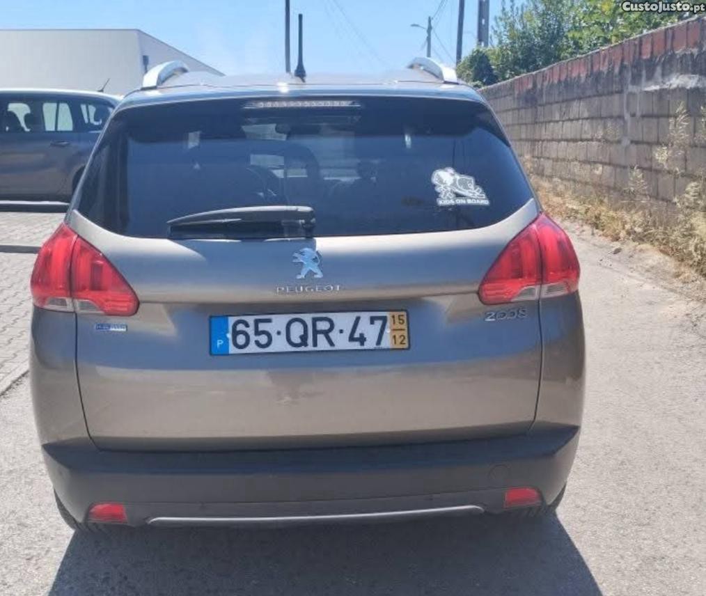 Peugeot 2008 S — fotografia 6