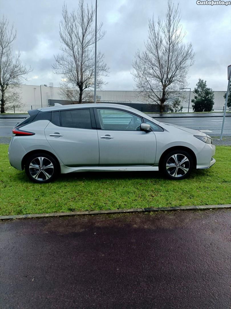 Nissan Leaf 62 kWh e+ Tekna ProPilot Park — fotografia 7
