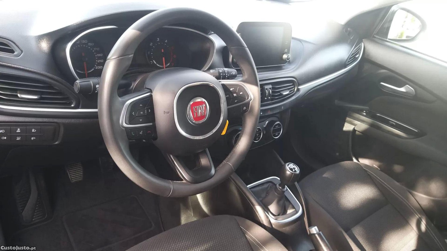 Fiat Tipo 1.6 m-jet lounge tech j17 — fotografia 18