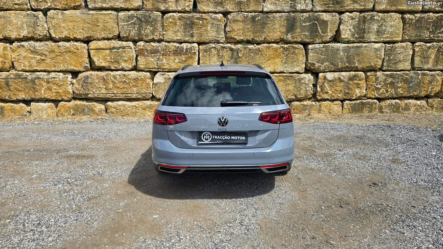Volkswagen Passat 1.4 TSI GTE Plug-in — fotografia 25
