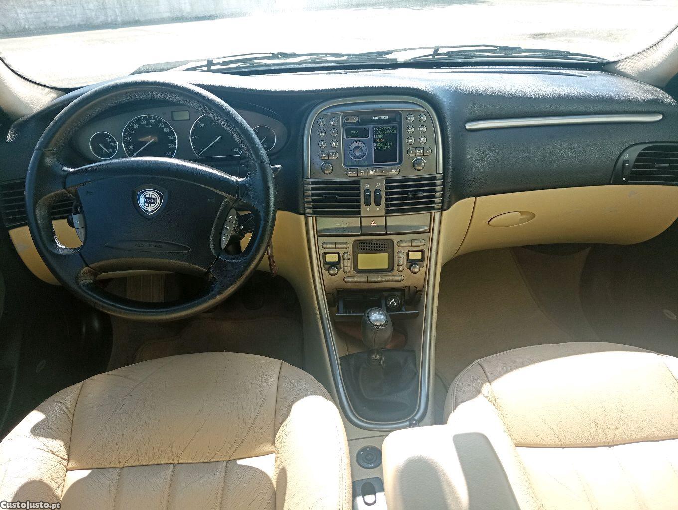 Lancia Lybra 1.9 jtd — fotografia 5