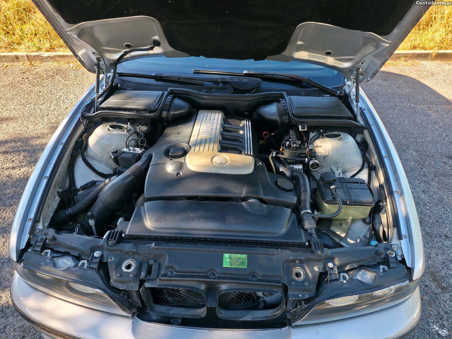 BMW 525 Full extras — fotografia 5