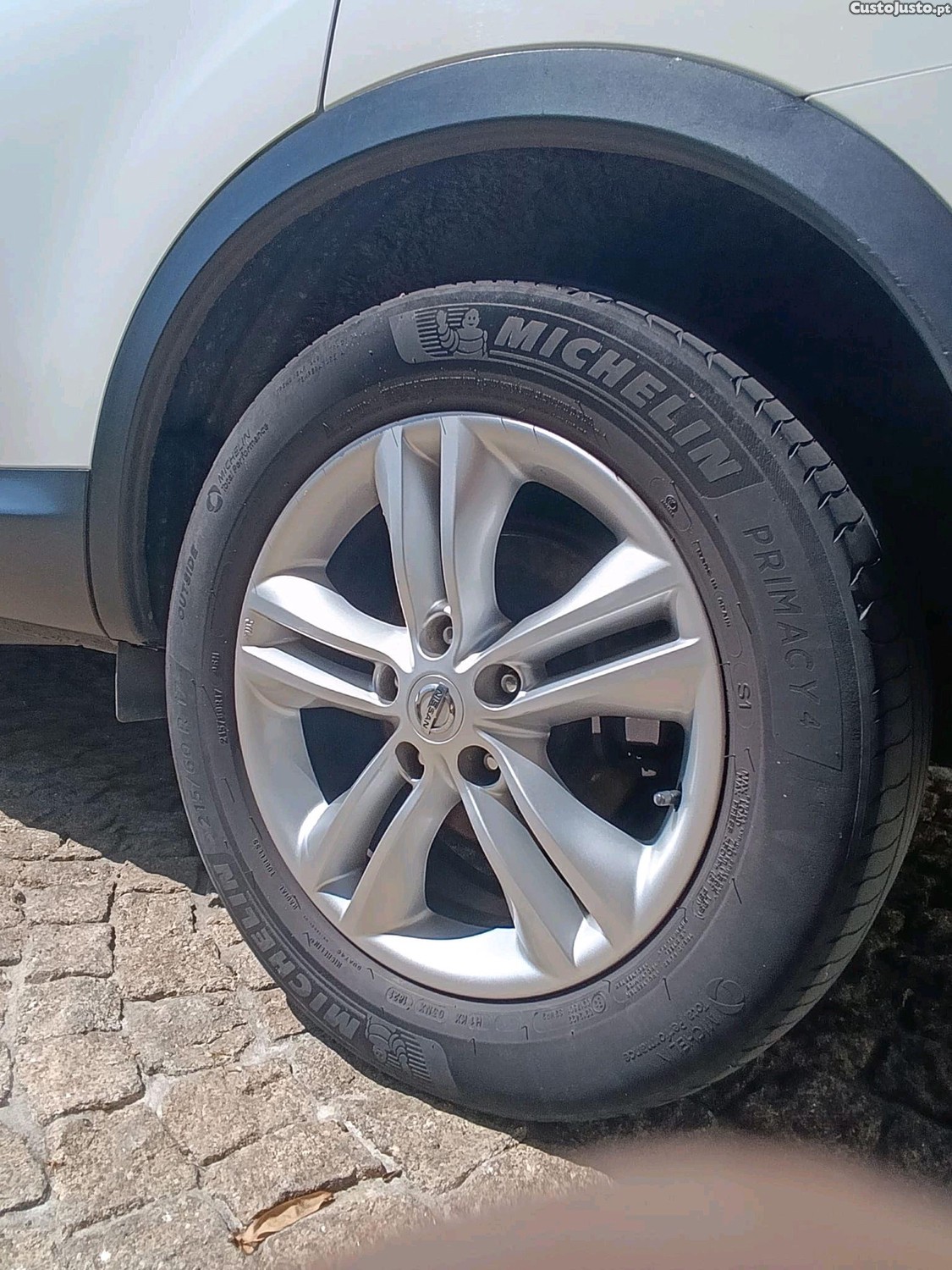 Nissan Qashqai +2 Tekna — fotografia 10