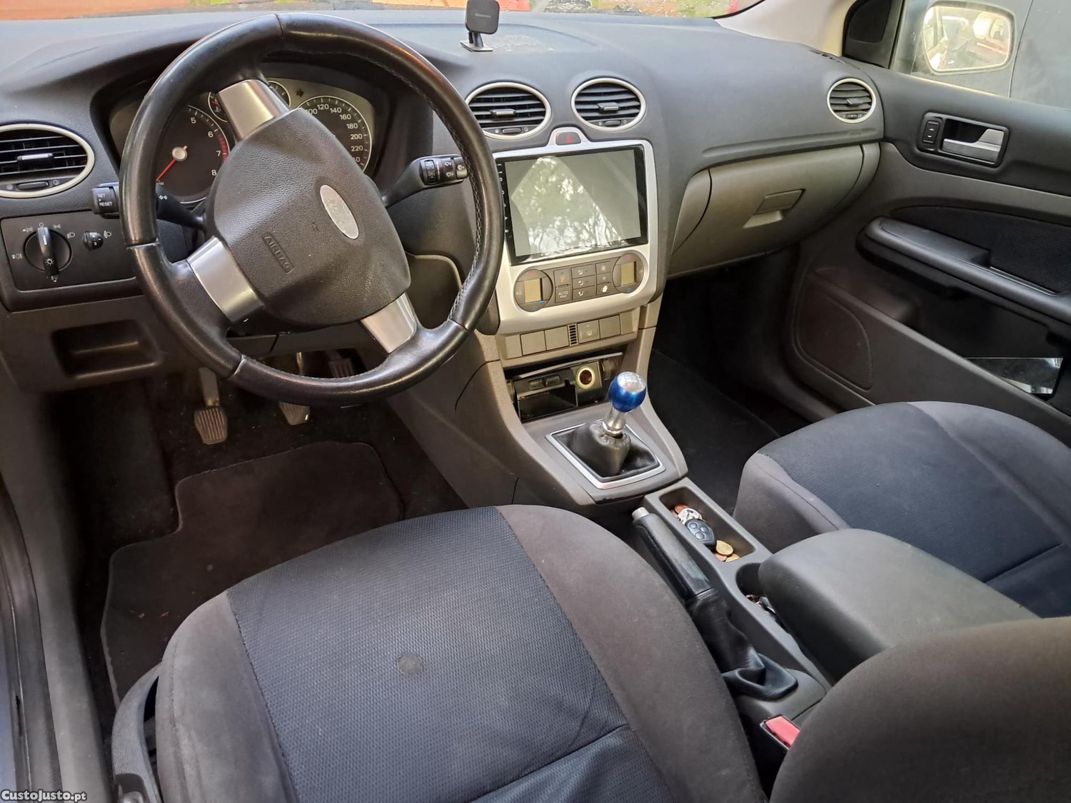 Ford Focus 1.4 Trend — fotografia 2