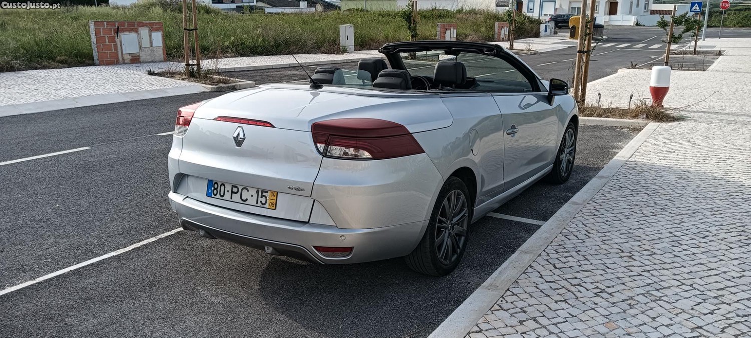 Renault Mégane Cc 1.5Dci Gtline — fotografia 9