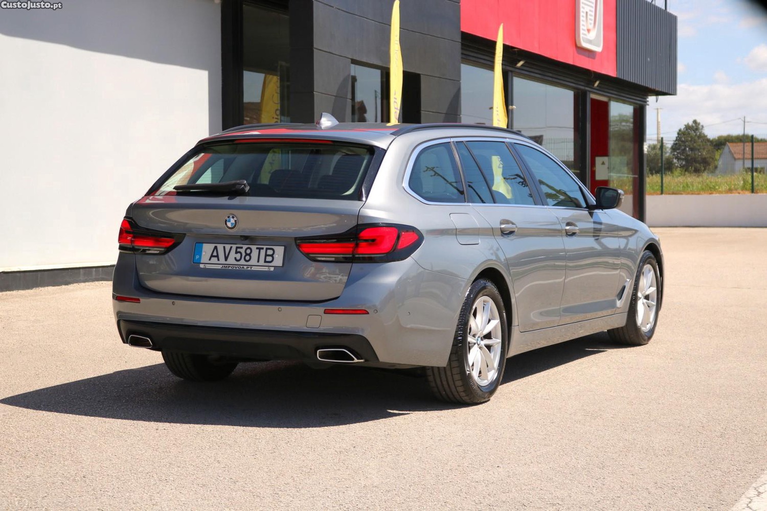 BMW 520 d Touring Auto 190cv — fotografia 52