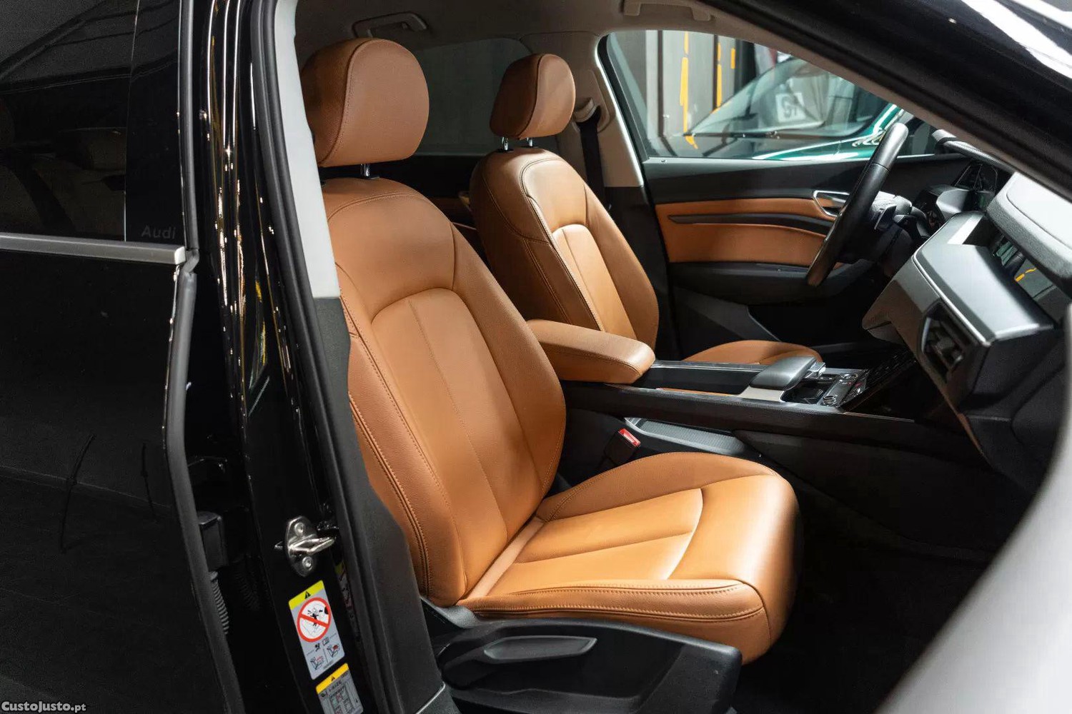 Audi Q8 55 quattro advanced — fotografia 5