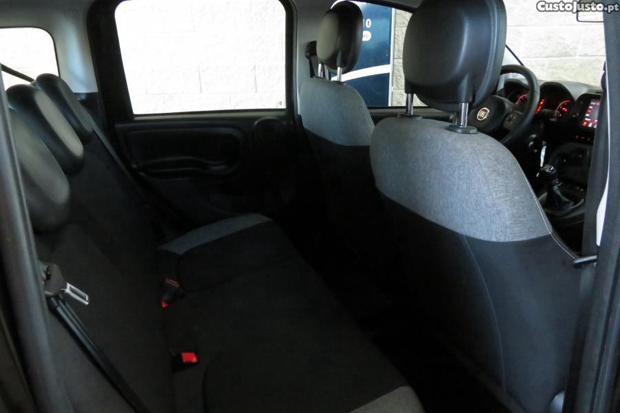 Fiat Panda 1.0 Hybrid City Life — fotografia 9