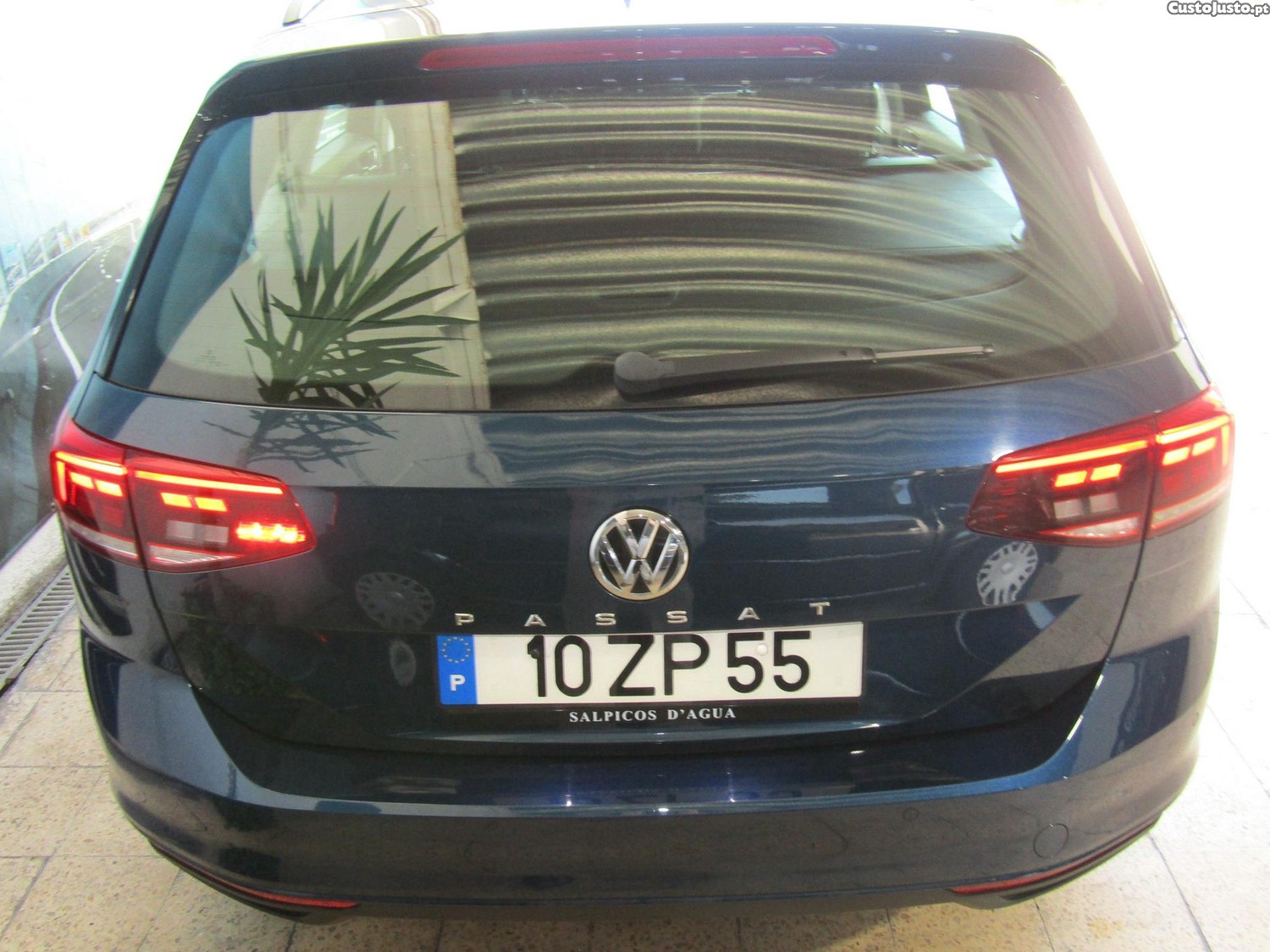 Volkswagen Passat 2.0 TDI Business Package DSG — fotografia 10