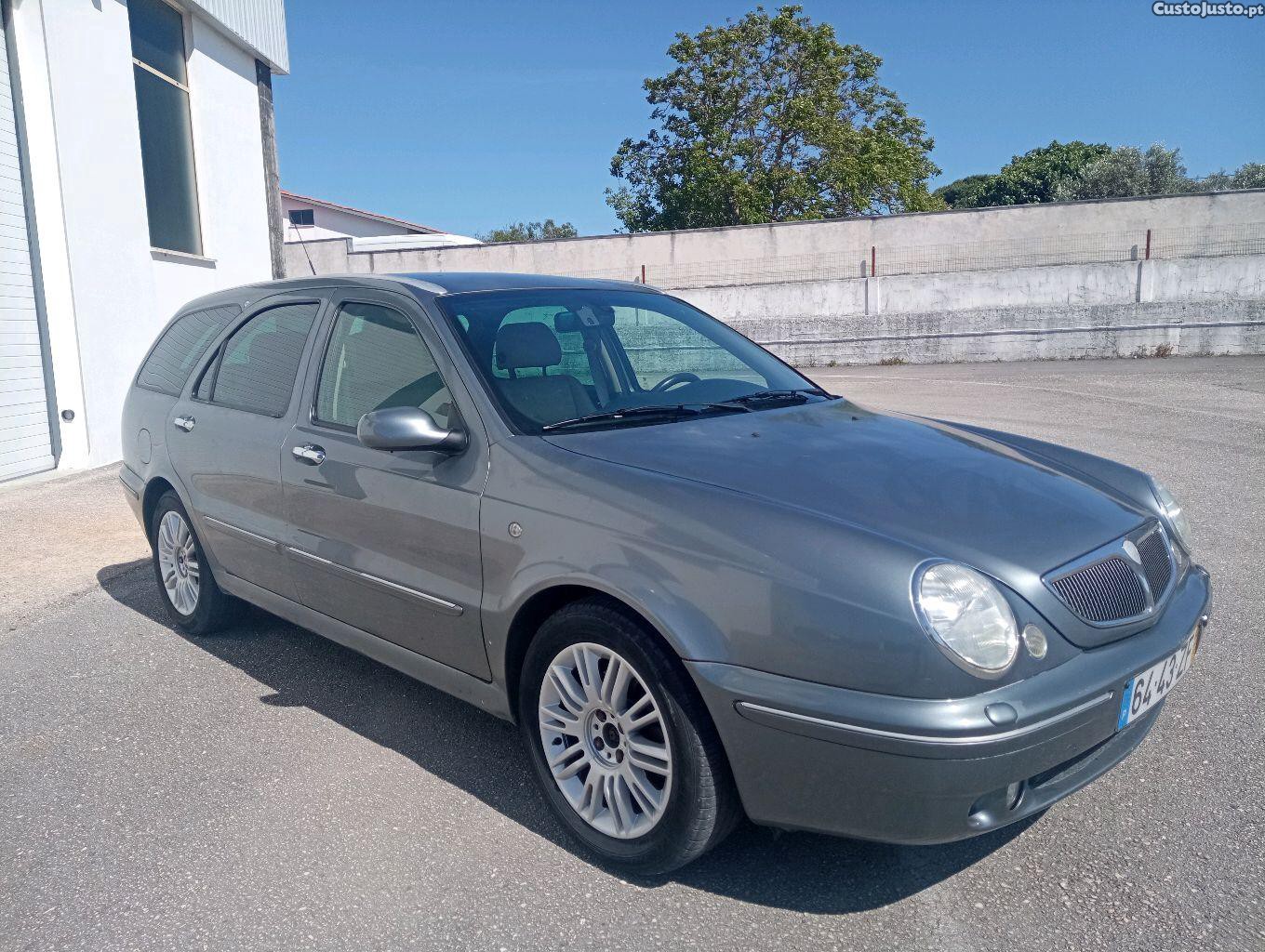 Lancia Lybra 1.9 jtd — fotografia 8
