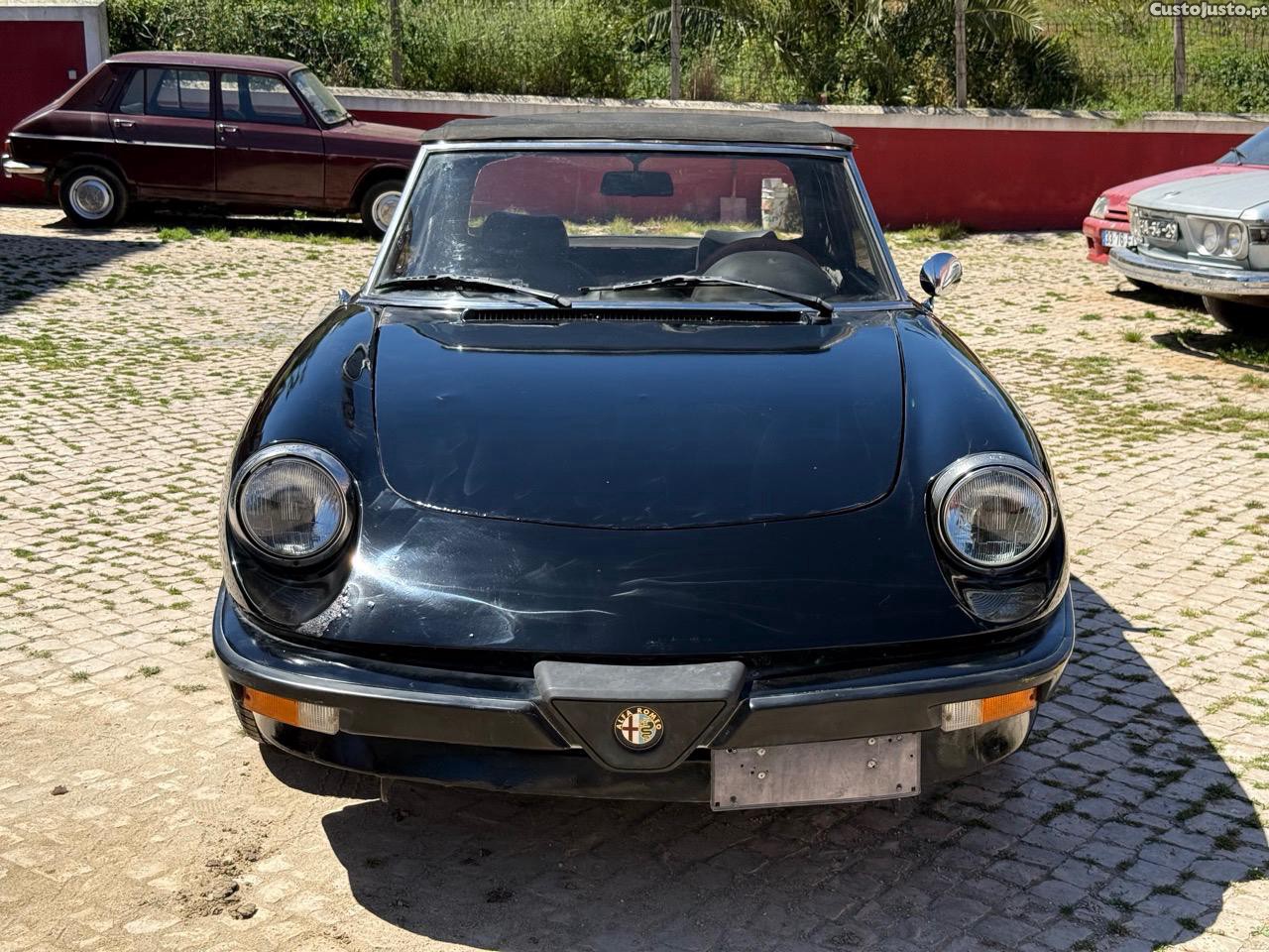 Alfa Romeo Spider 1.6 — photo 2