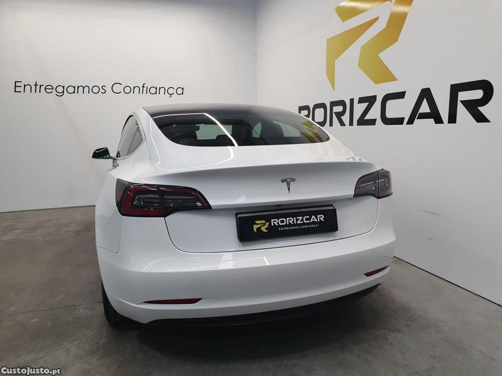 Tesla Model 3 Tração Traseira — fotografia 18