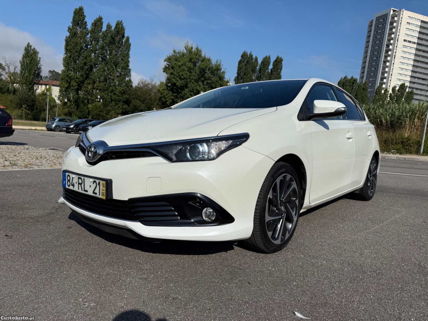 Toyota Auris 1.4 D4D — fotografia 3
