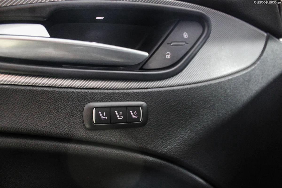 Alfa Romeo Stelvio 2.2 D Sprint AT8 — fotografia 17