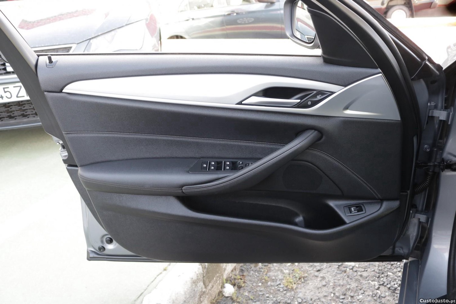 BMW 520 d Touring Auto 190cv — fotografia 27