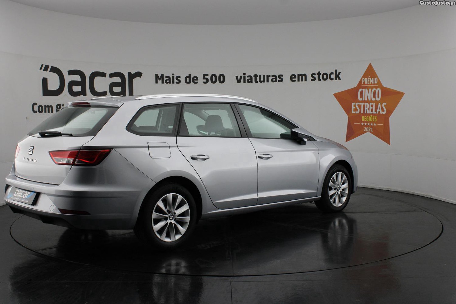 SEAT Leon ST 1.6 TDI STYLE — fotografia 23