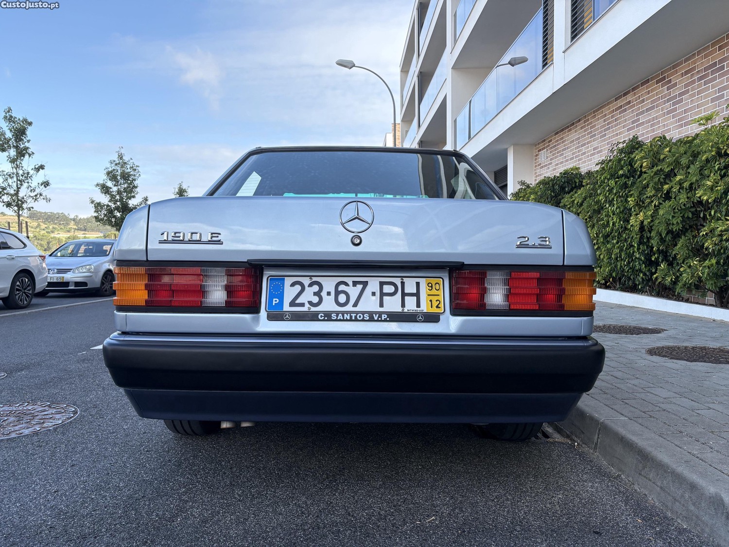 Mercedes-Benz 190 E 2.3 8v — fotografia 8