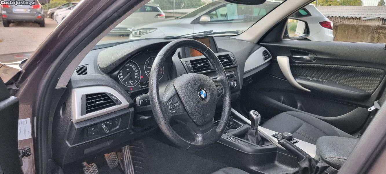 BMW 116 D — fotografia 7