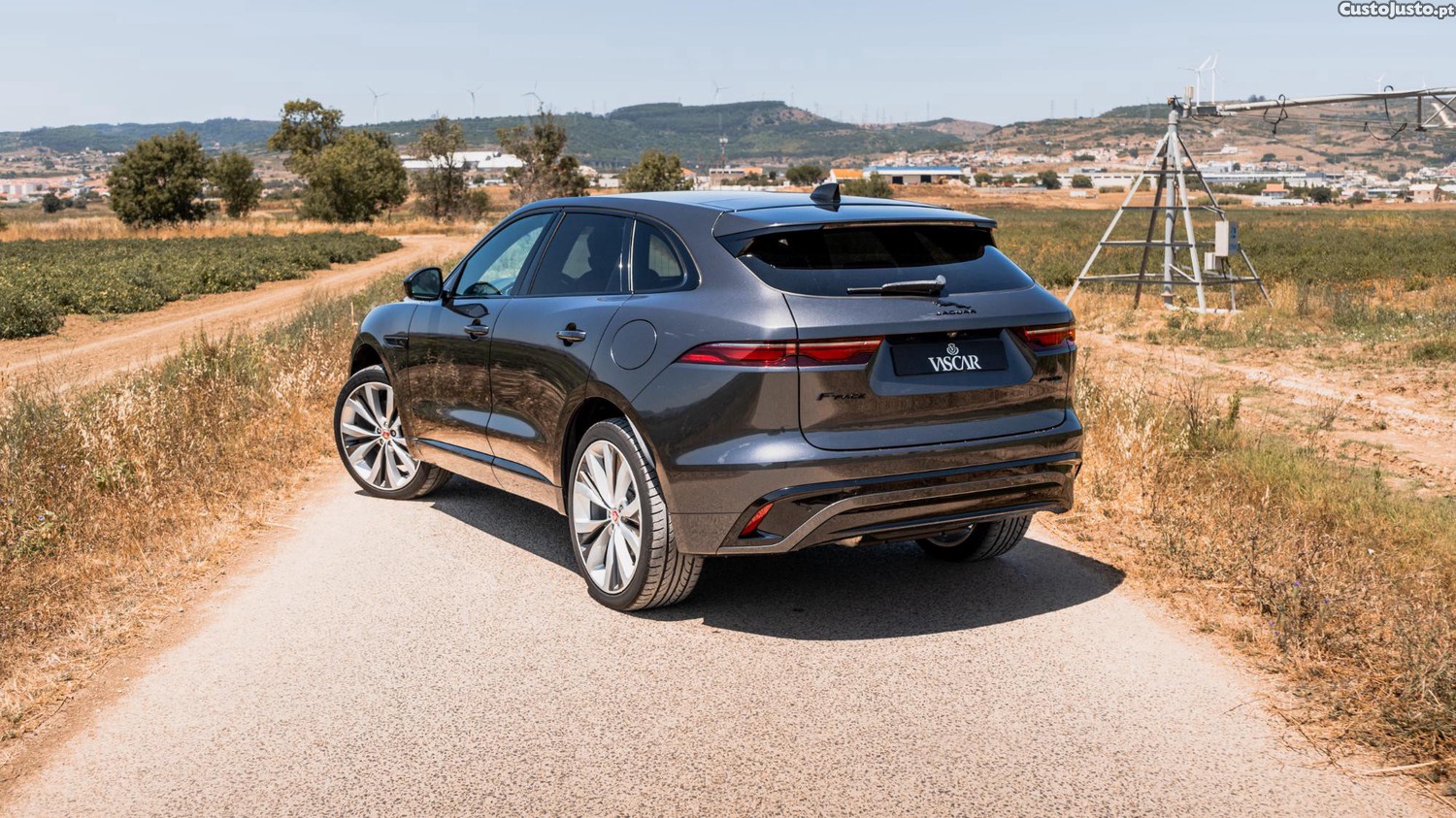 Jaguar F-Pace P400e AWD R-Dynamic HSE — fotografia 9