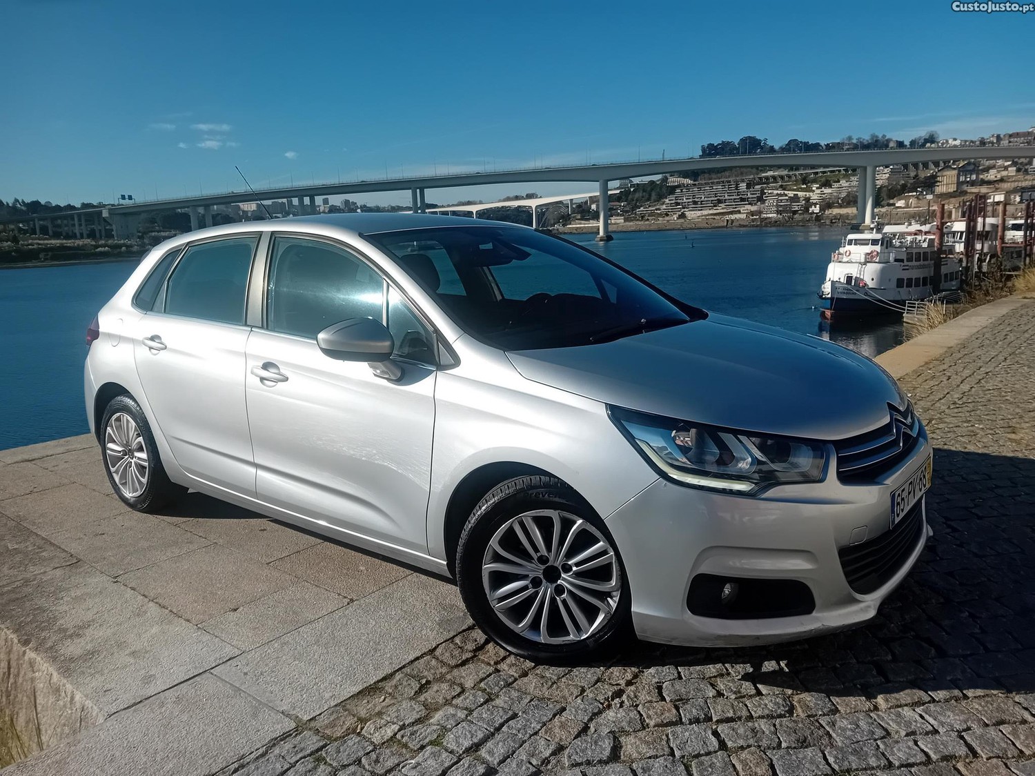Citroën C4 1.6 hdi sport — fotografia 14