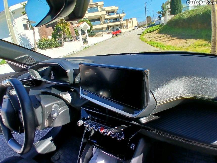 Peugeot e-208 GT Line — fotografia 6