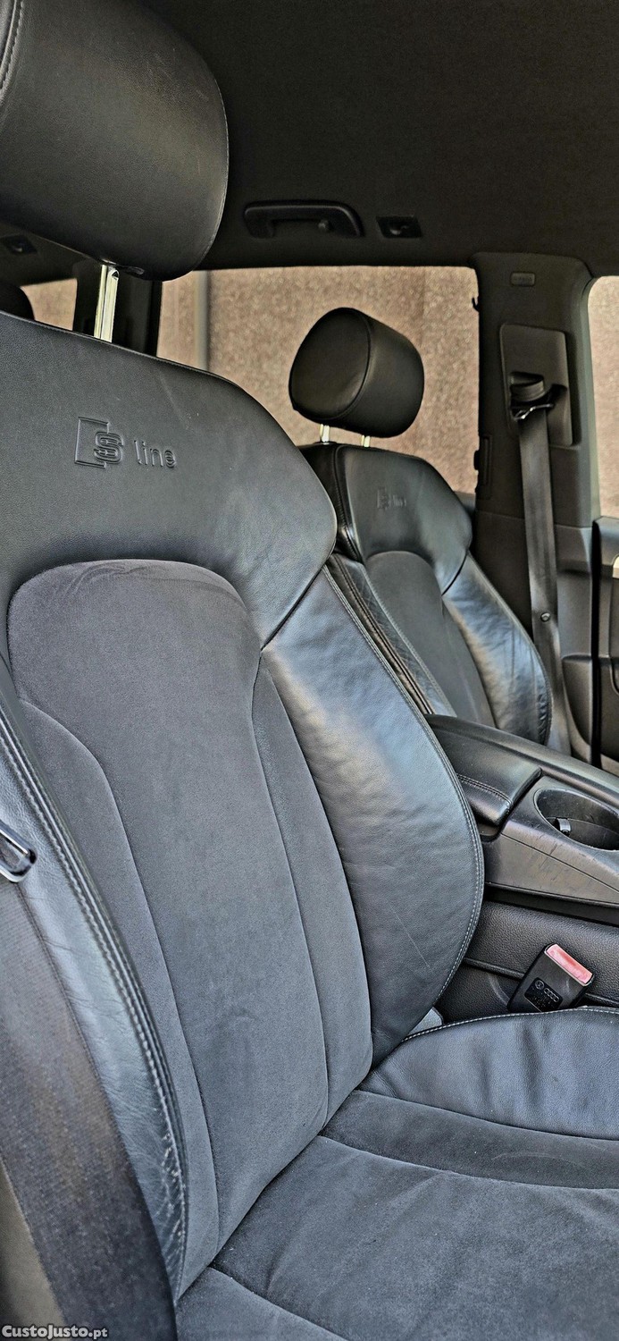 Audi Q7 S"Line — fotografia 6