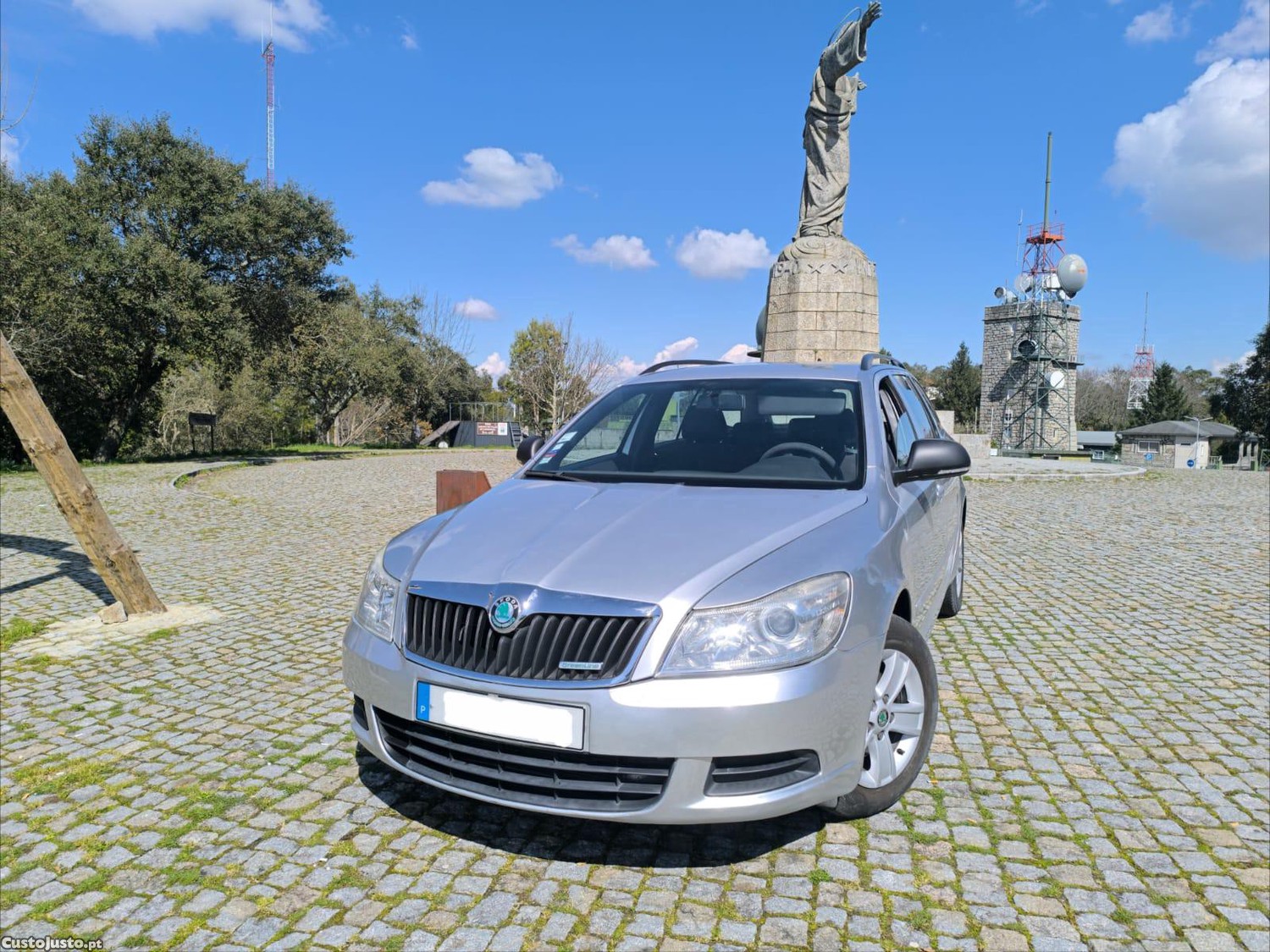 Skoda Octavia 1.6 TDI SW 105CV — fotografia 2