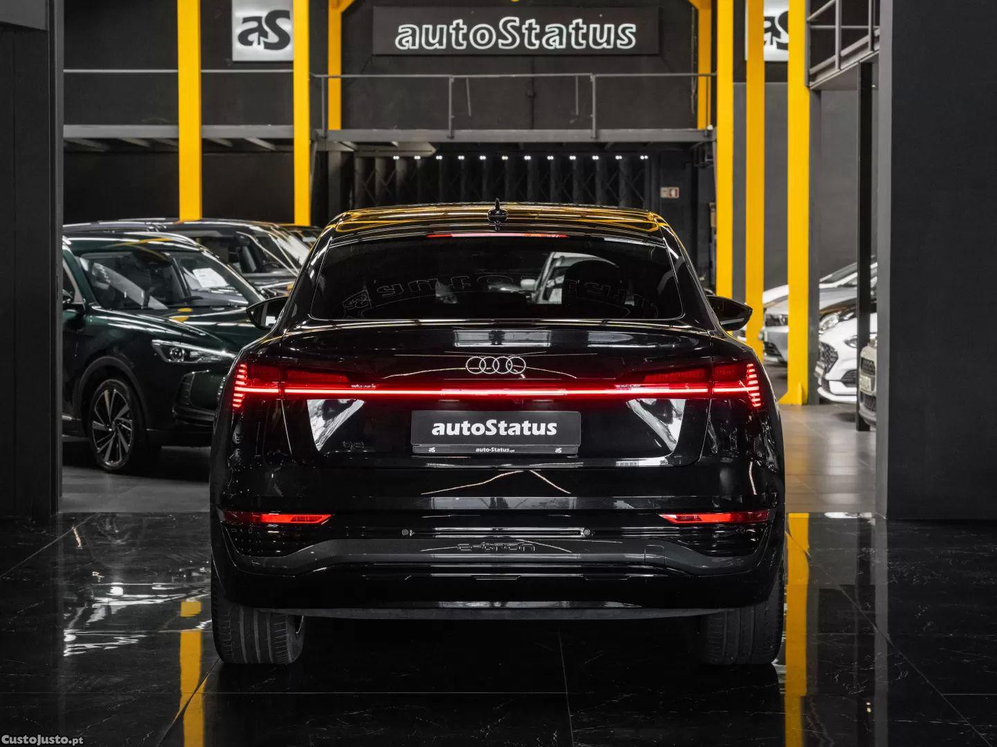 Audi Q8 55 quattro advanced — fotografia 17