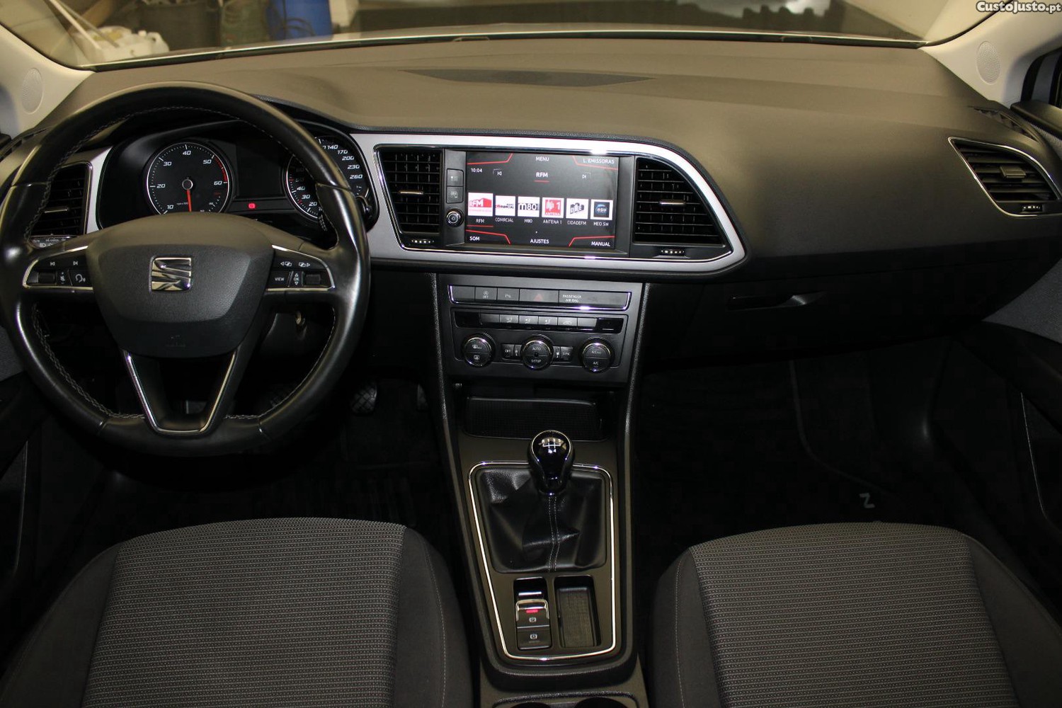 SEAT Leon ST 1.6 TDI STYLE — fotografia 22