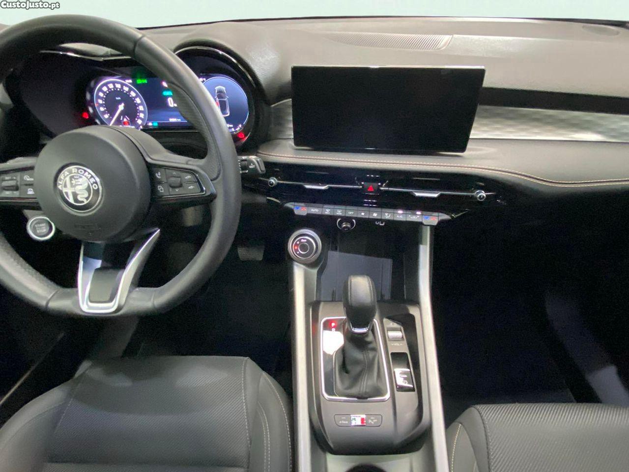 Alfa Romeo Tonale 1.3 Plug-In Hybrid Sprint e-AWD — fotografia 18