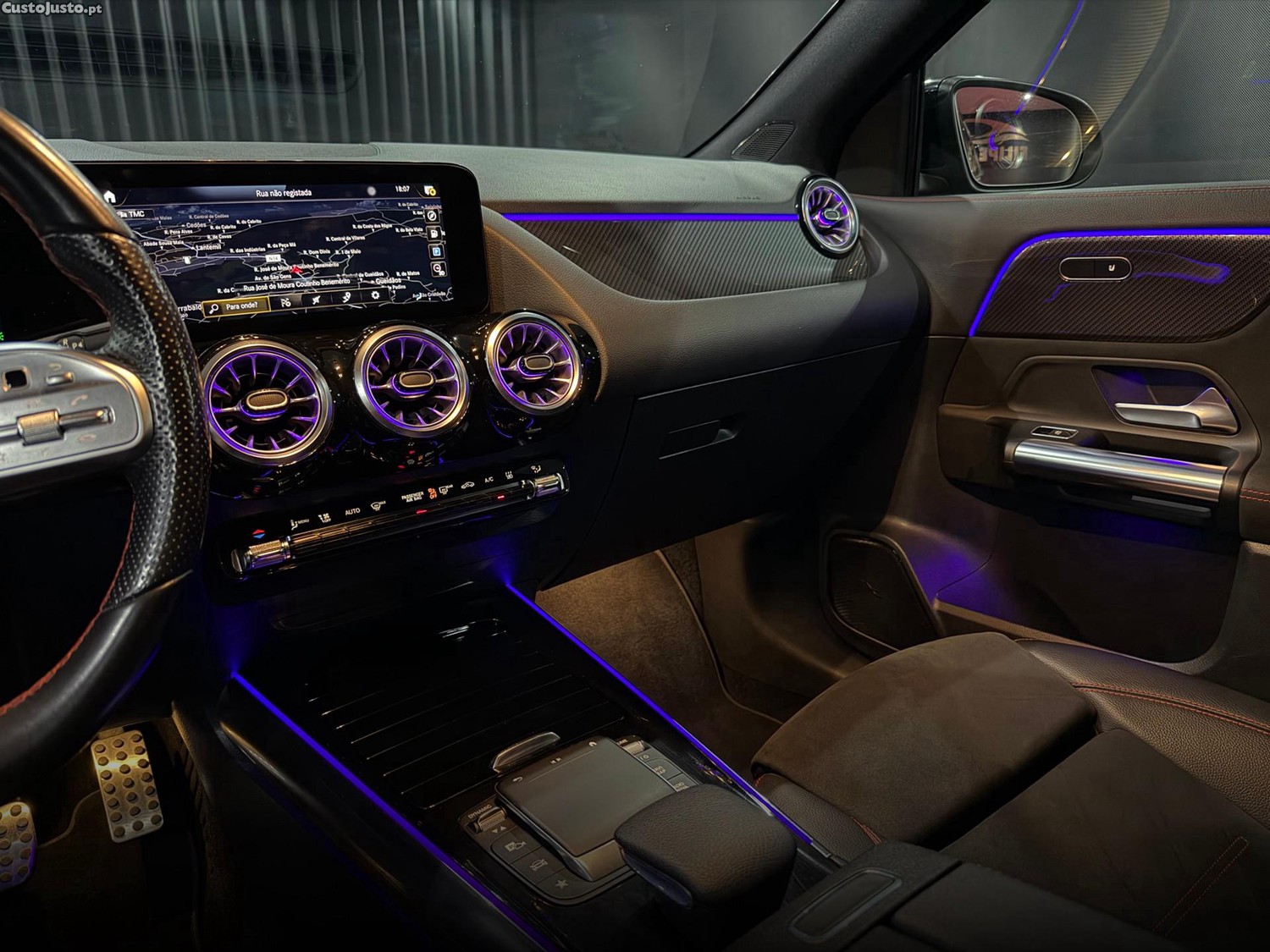 Mercedes-Benz GLA 250 e 8G-DCT AMG Line — fotografia 6