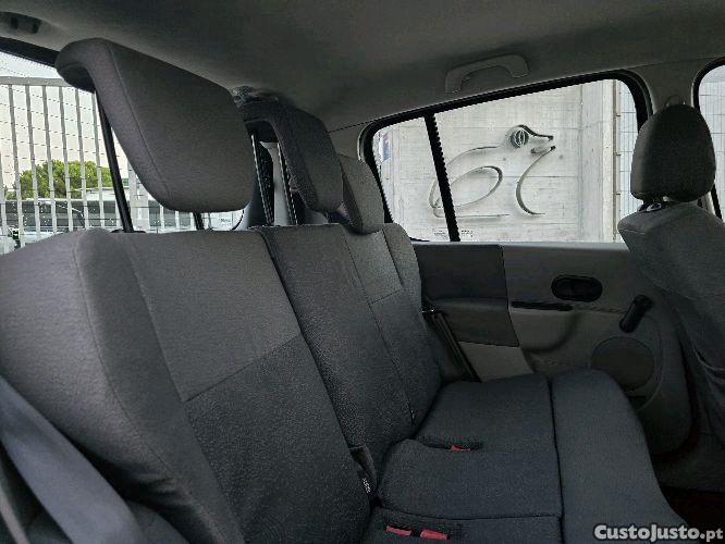 Renault Modus 1,2i 16 V 2799 — fotografia 4
