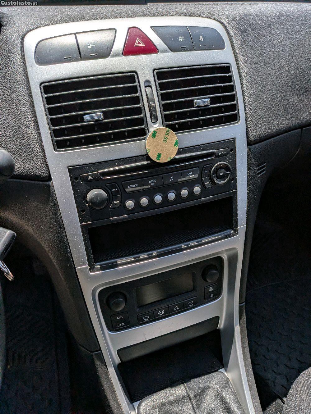 Peugeot 307 1600 — fotografia 4