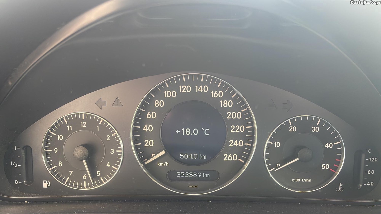 Mercedes-Benz Classe CLK 180cv — fotografia 8