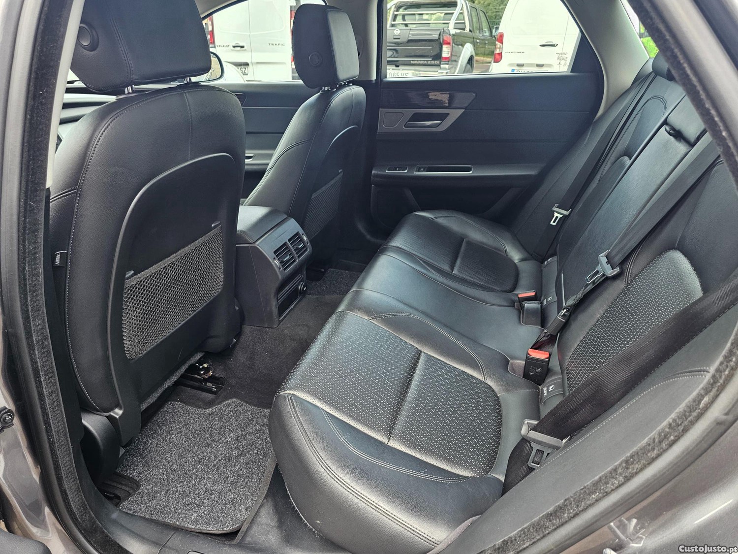 Jaguar XF 2.0 D PRESTIGE AUT — fotografia 5