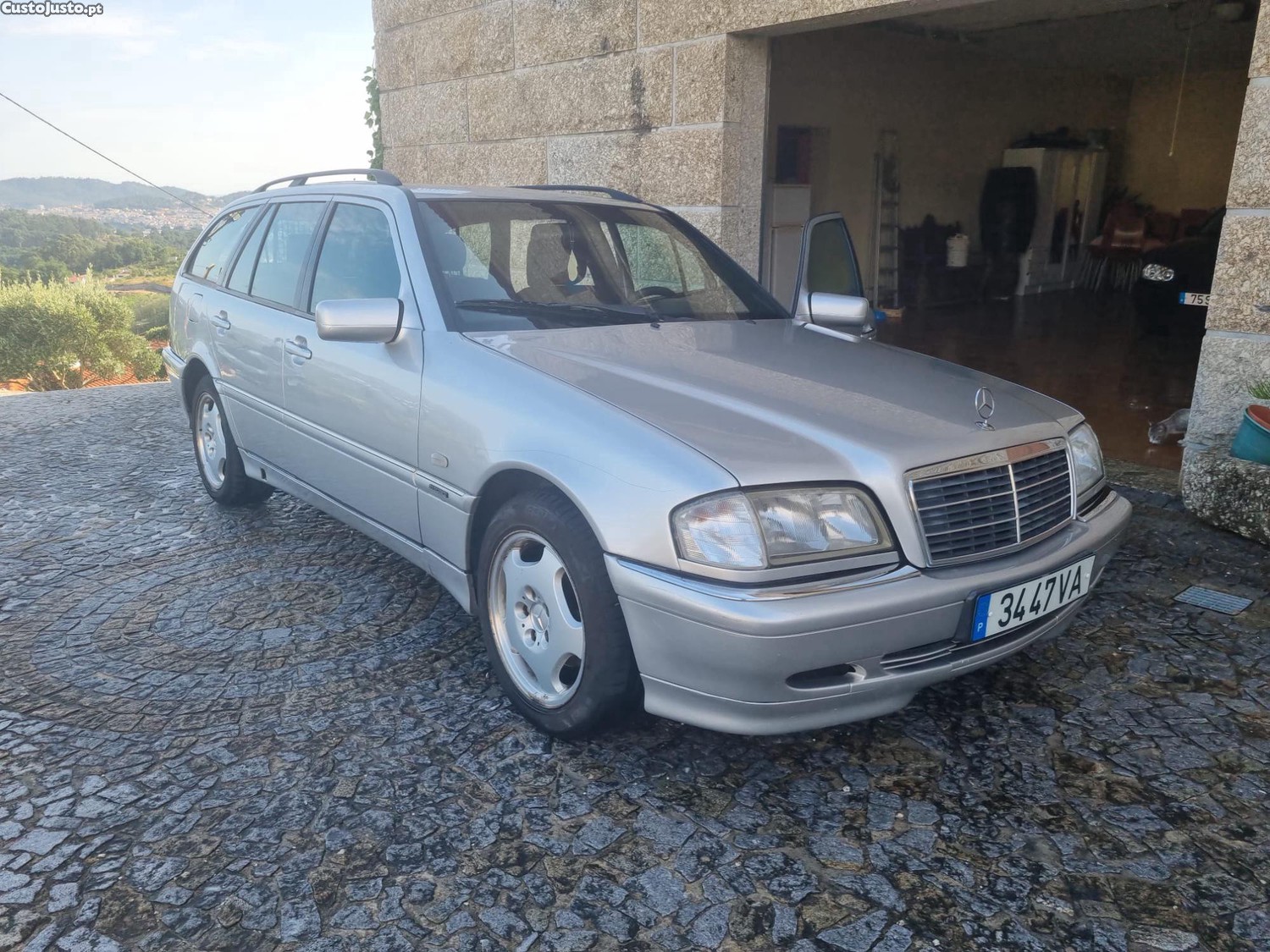 Mercedes-Benz C 300 c — fotografia 2