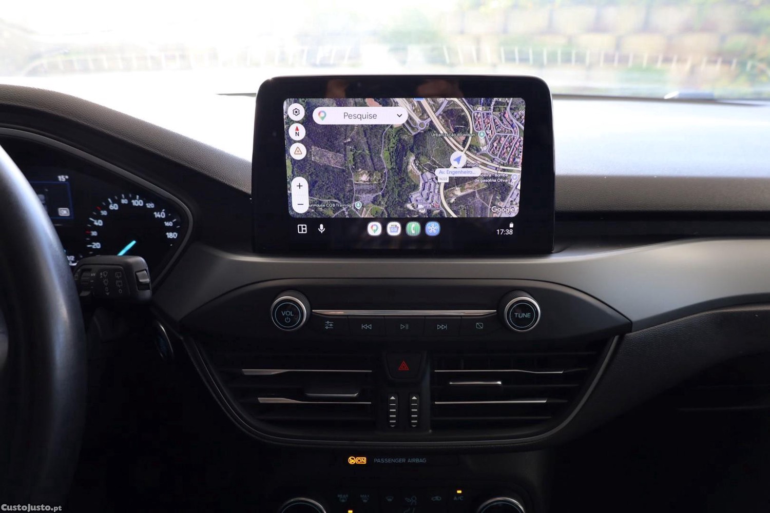 Ford Focus 1.0 EcoBoost MHEV Connected — fotografia 7