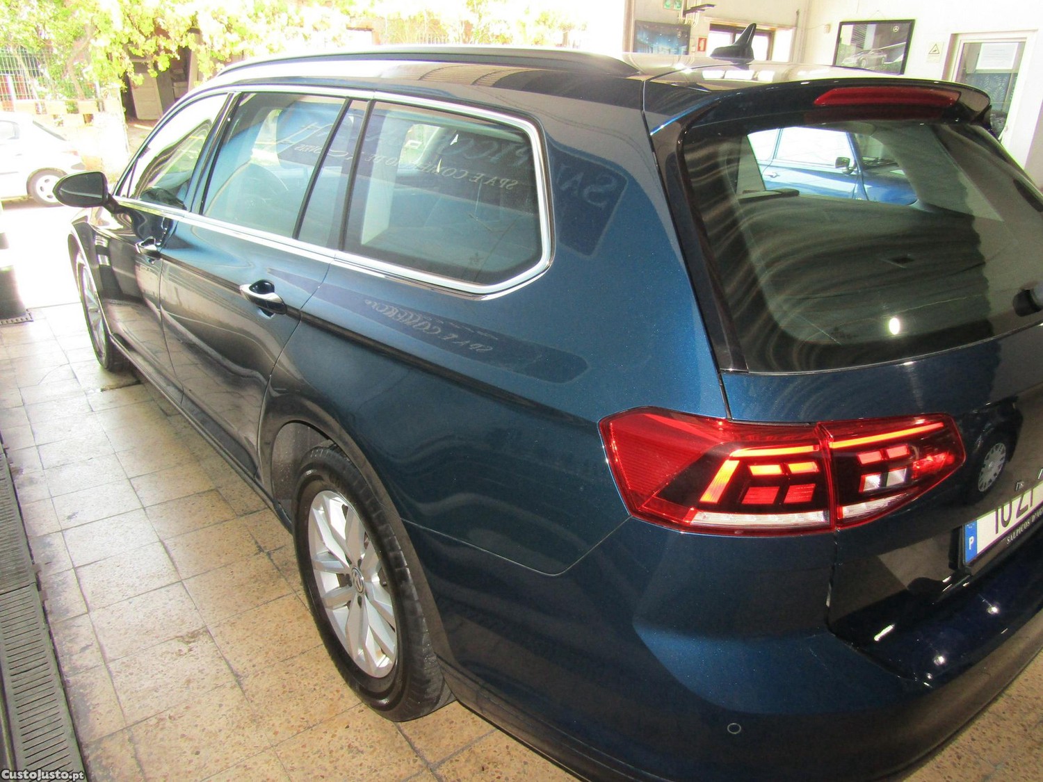 Volkswagen Passat 2.0 TDI Business Package DSG — fotografia 9