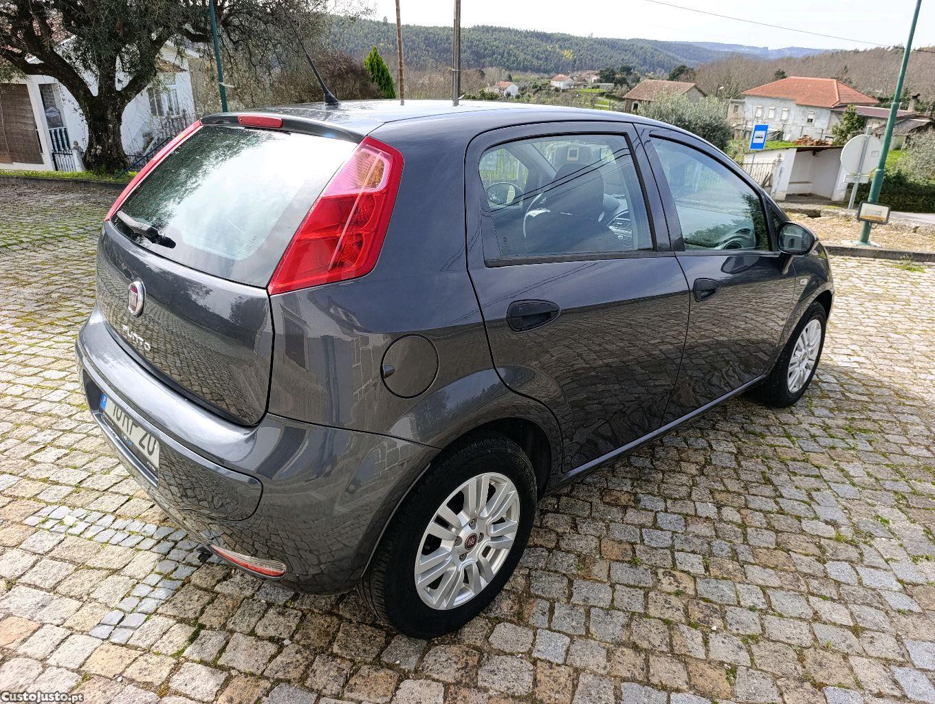 Fiat Punto 1.2i — fotografia 7